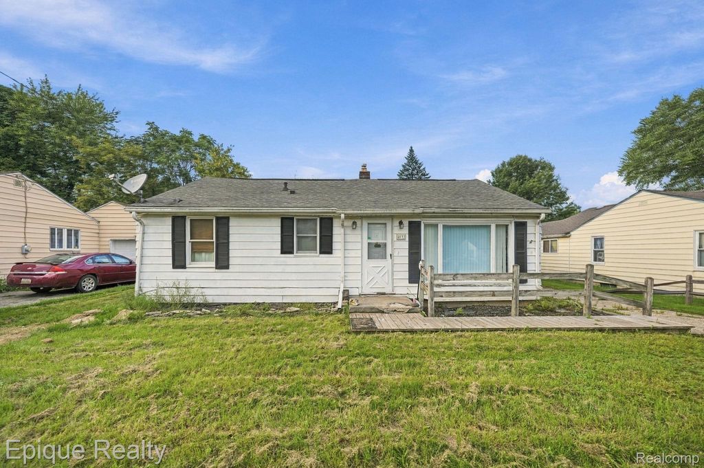 4033 Risedorph Street, Burton