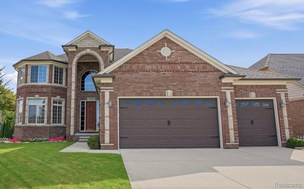 52908 Harmony Drive, Macomb