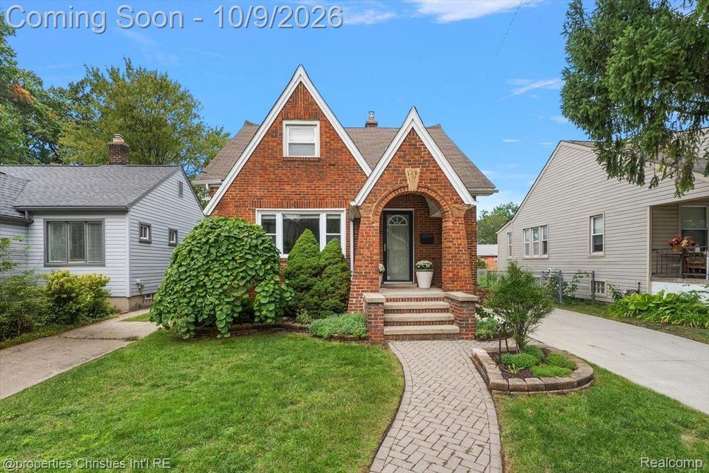 333 E Maplehurst Street, Ferndale