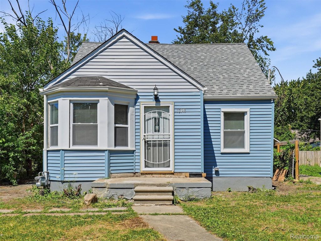 12141 Wayburn Street, Detroit city