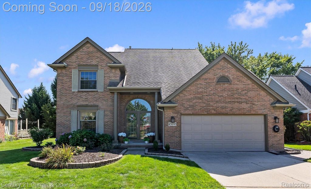 45093 Middlebury Court, Canton