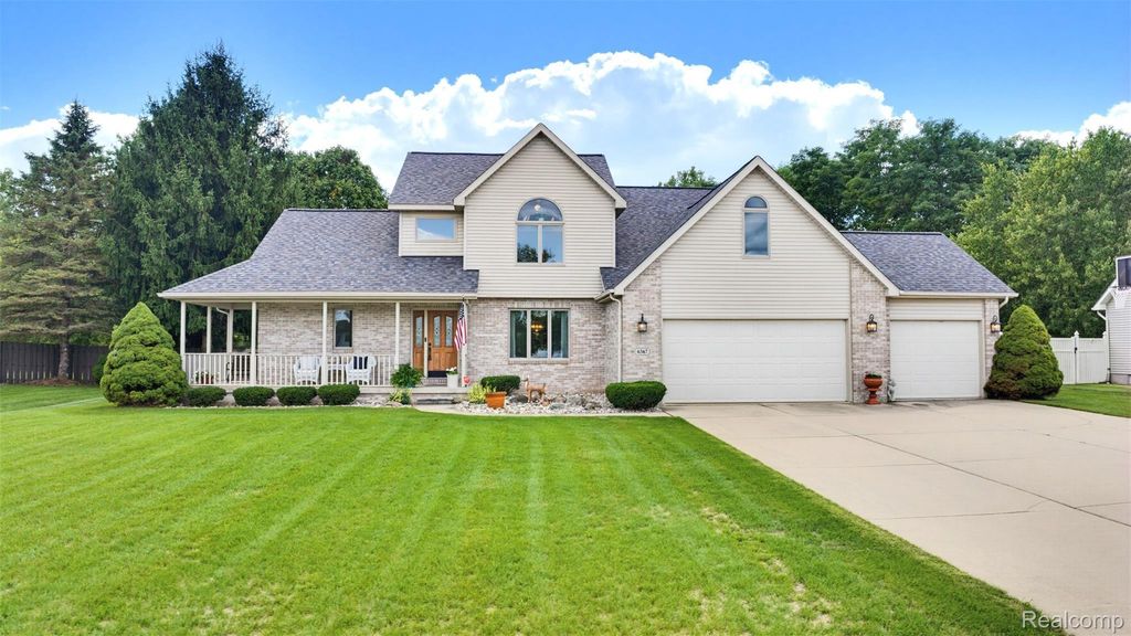 6367 Boulder Drive, Flint charter township