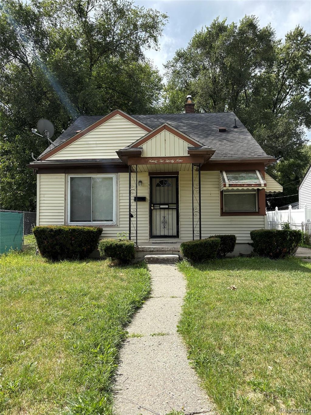 9229 Westwood Street, Detroit city