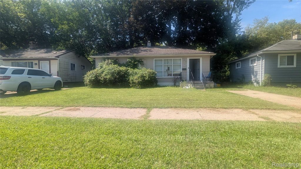 27977 Rosewood Street, Inkster city