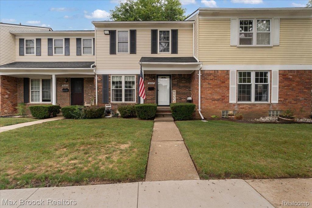 36467 Park Place Drive 64, Sterling Heights