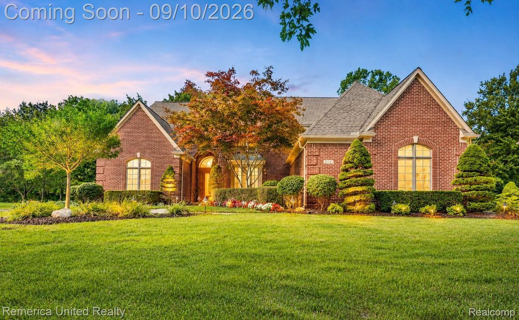 314 Armitage Drive, Canton charter township