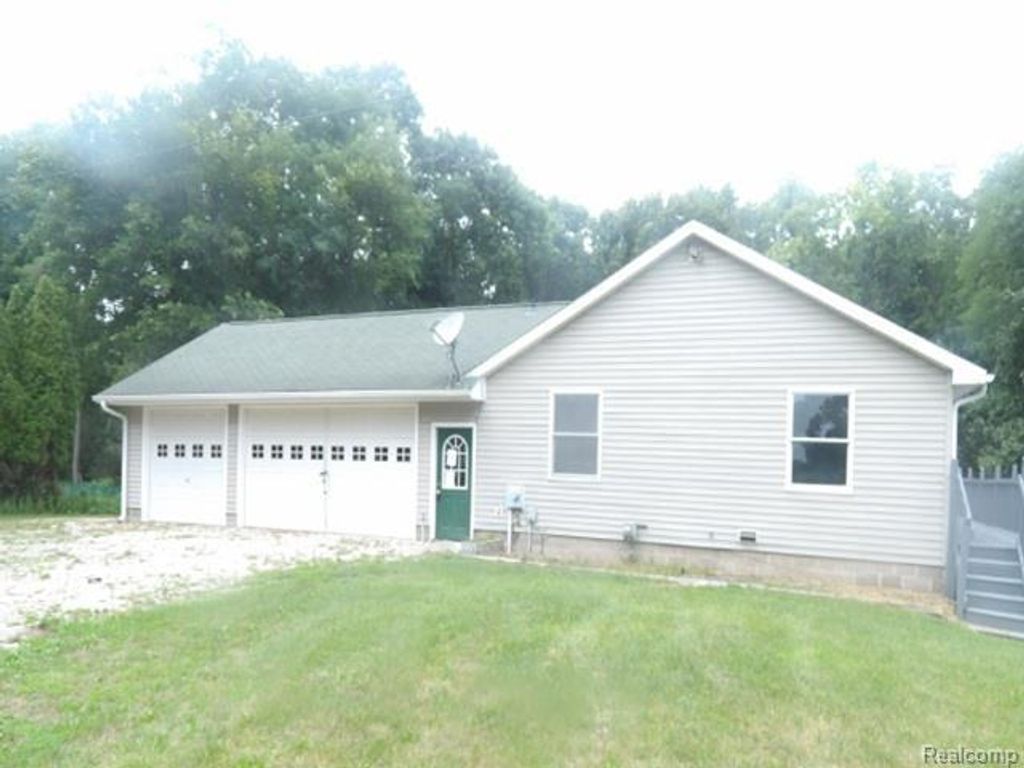 6332 Wells Road, Napoleon township