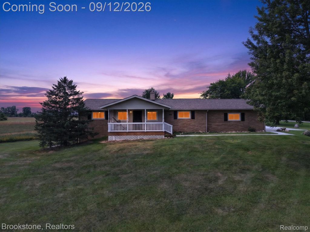 11690 Tecumseh Macon Road, Clinton