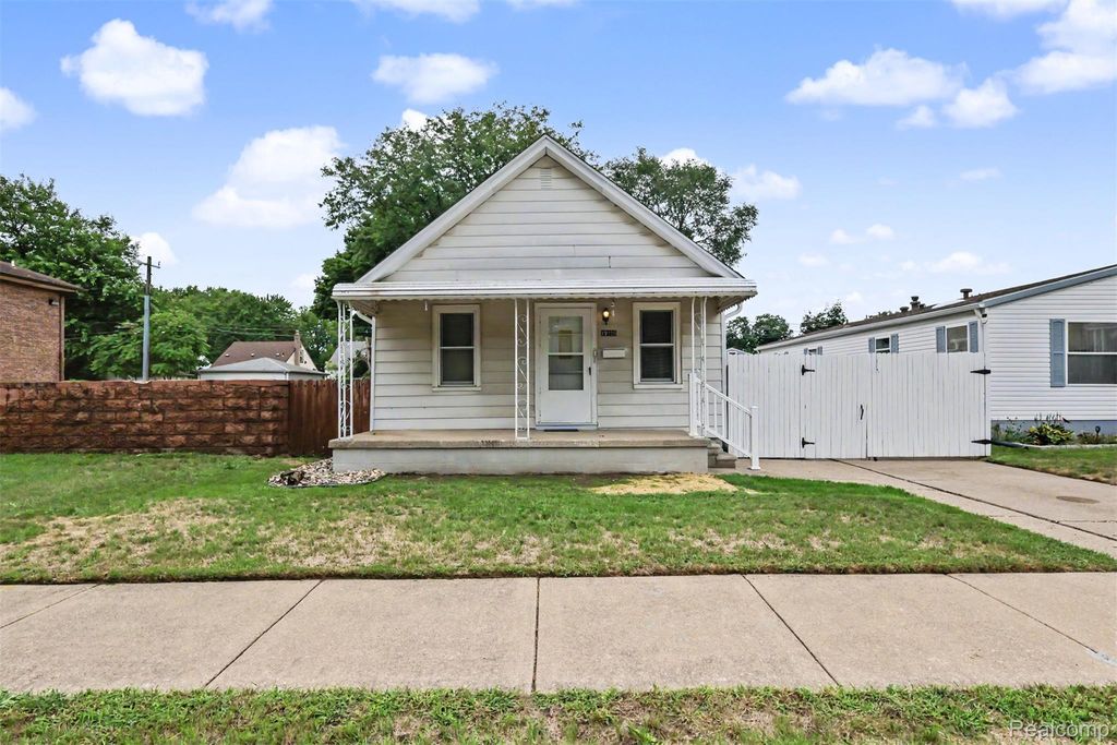 19255 Harlow Street, Melvindale city