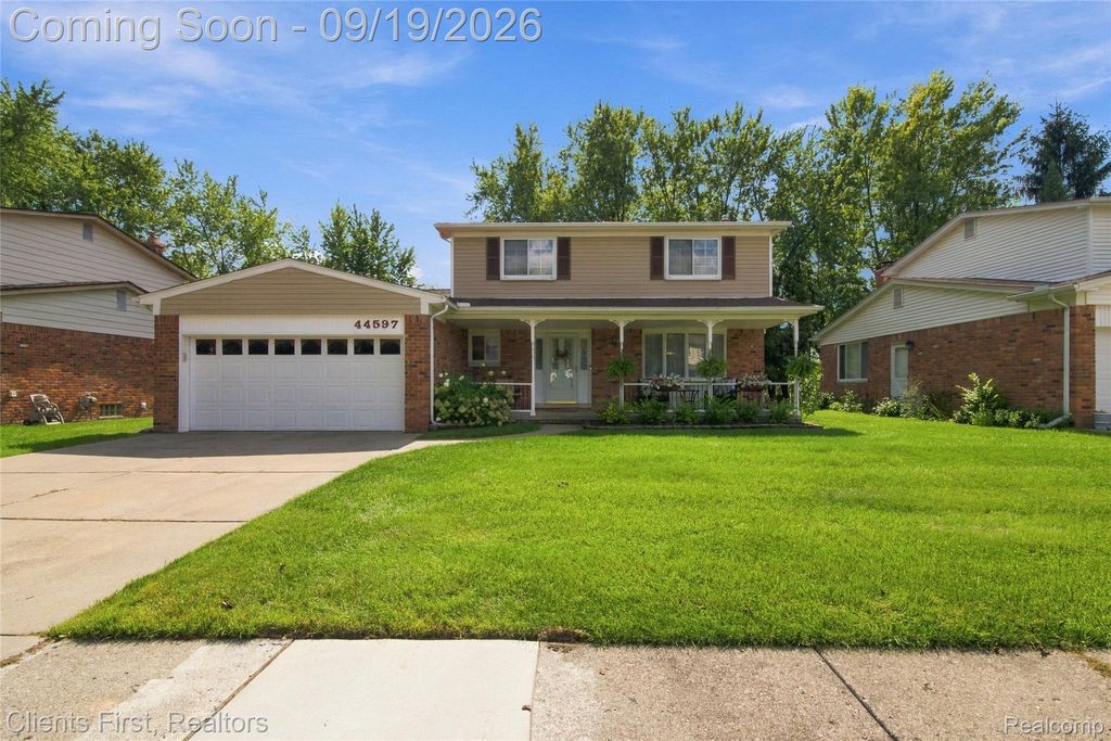 44597 Westminister Way, Canton