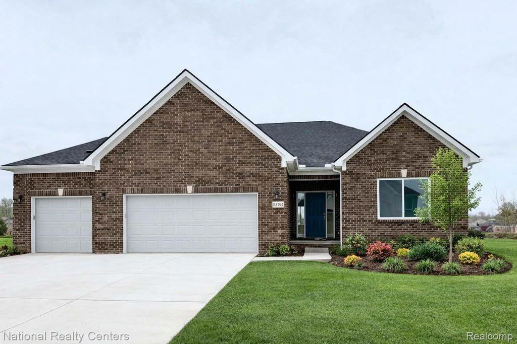8302 Meadow Creek Drive, Goodrich village