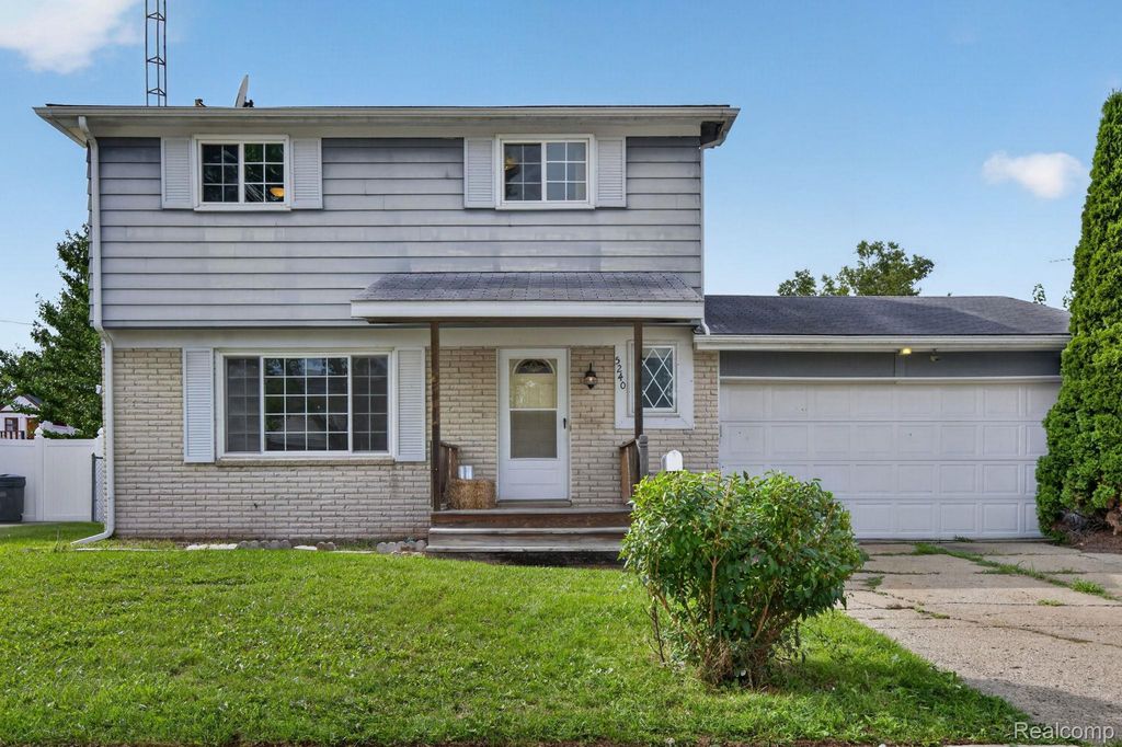 5240 Oakview Drive, Swartz Creek city