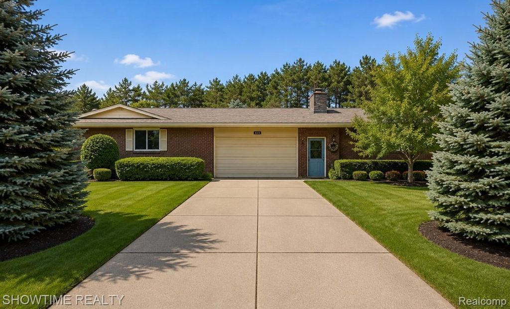 1661 Madeline Drive, Lapeer township