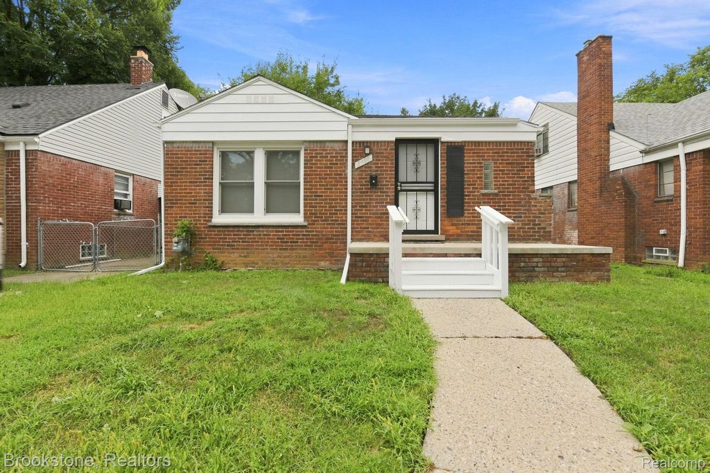 9600 Braile Street, Detroit city
