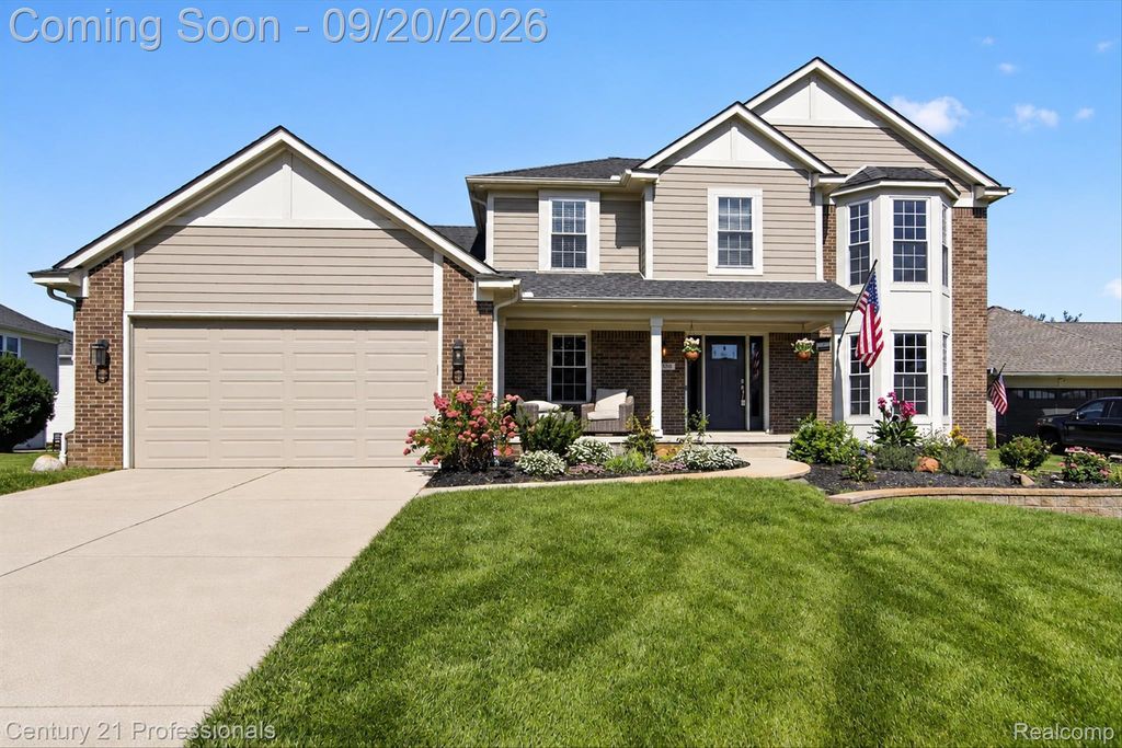1880 Ayrshire Drive, Commerce charter township