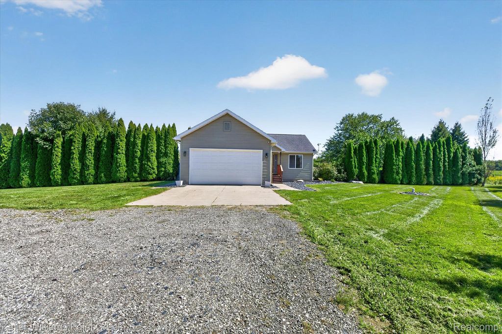 9045 Lemon Road, Bancroft