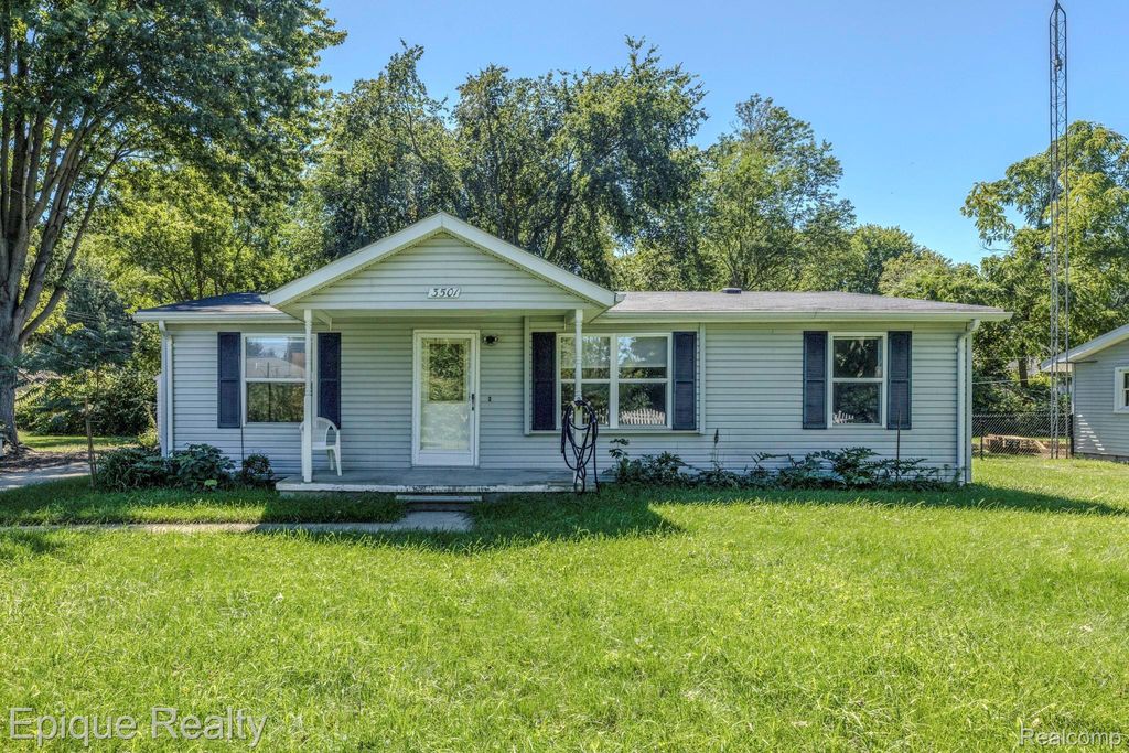3501 Idle Hour Court, Burtchville township