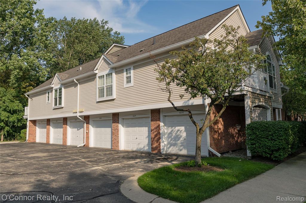 56242 Troon N, Shelby Twp