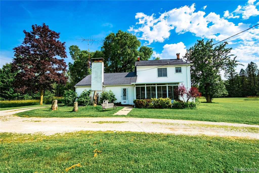 8384 Imlay City Road, Kenockee township