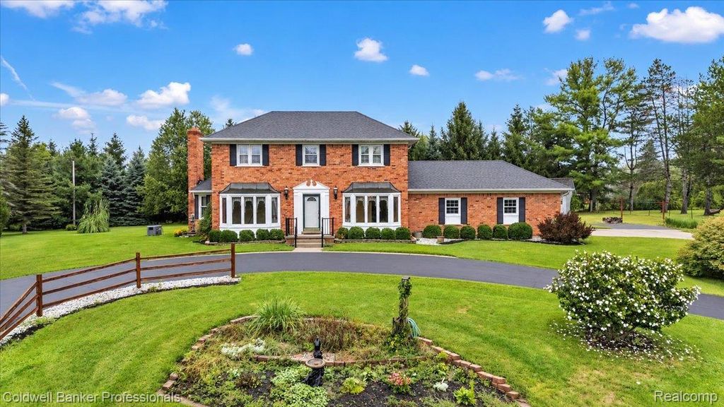 1405 Mckail Road, Leonard