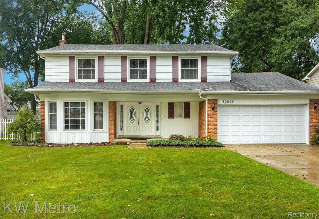 30635 Old Stream Street, Southfield
