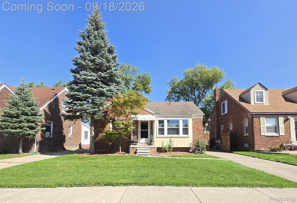 4129 Duplex Avenue, Lincoln Park