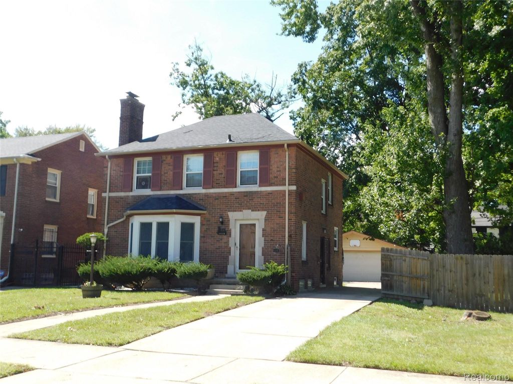 14225 Greenview Road, Detroit city