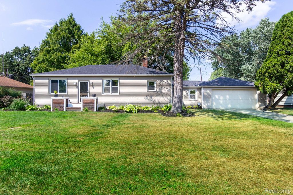 5555 Botsford Avenue, Sterling Heights city