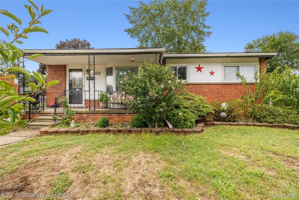 30553 Barton Street, Garden City city