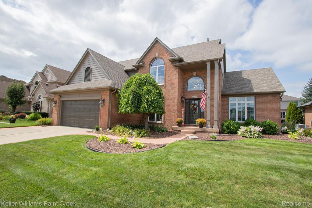 48583 Village Drive, Macomb