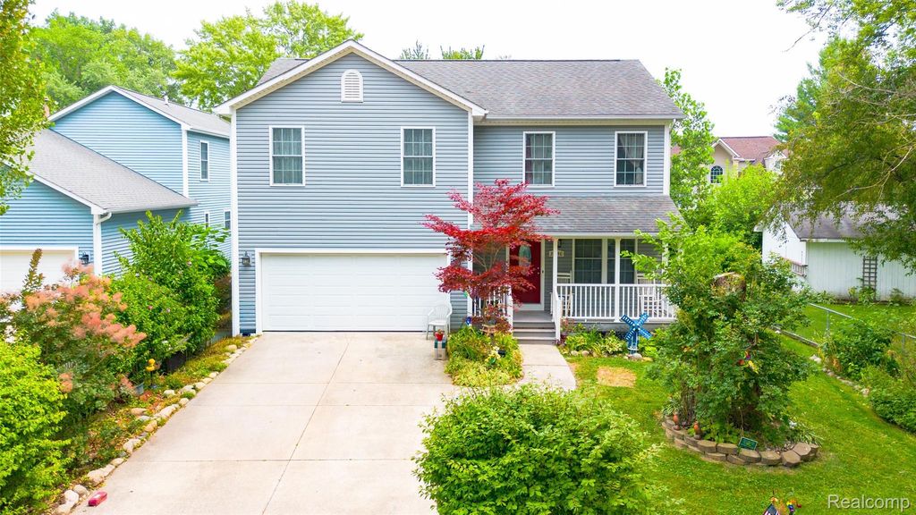 39846 Erie Street, Harrison charter township