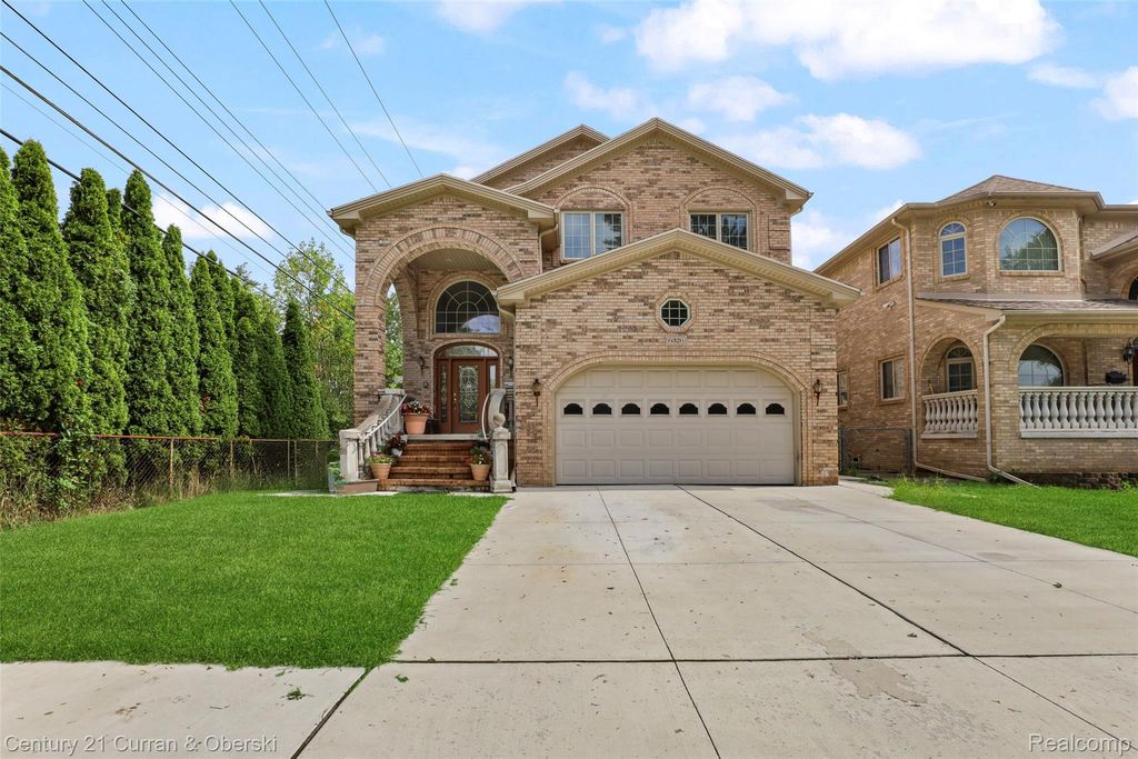 6326 Whitefield Street, Dearborn Heights city