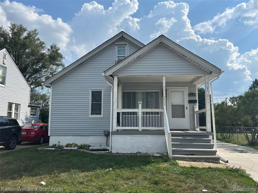 8484 Chalmers Avenue, Warren