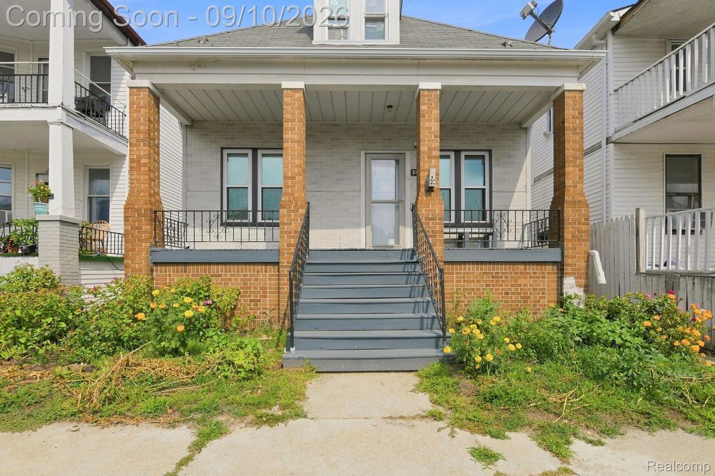 2405 Neibel Street, Hamtramck city