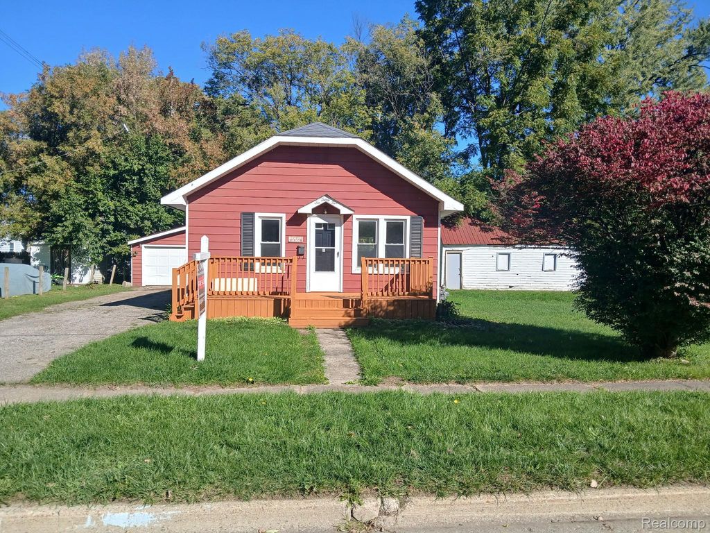 635 Spruce Street, Mt. Morris