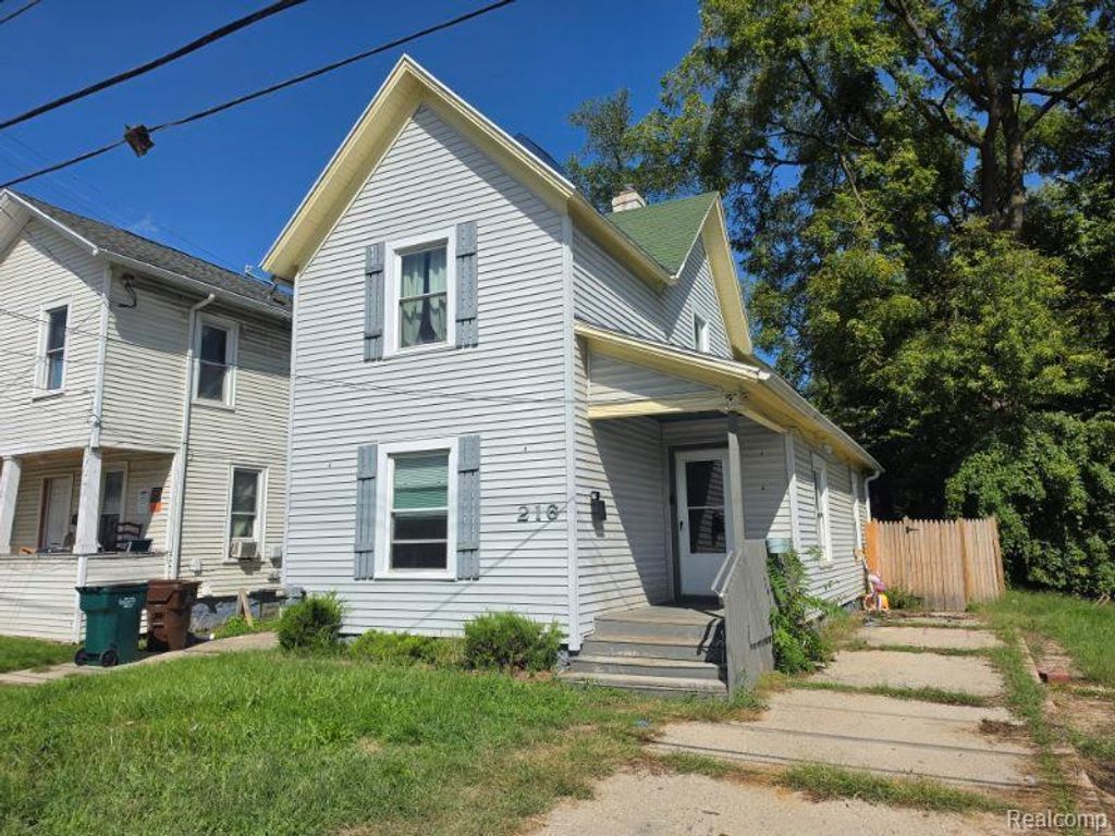 216 W Oakland Avenue, Lansing