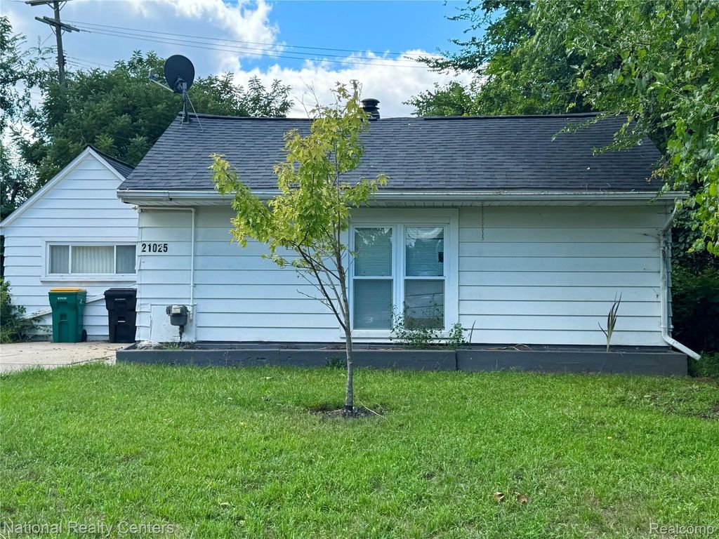 21025 Collingham Avenue, Farmington Hills city