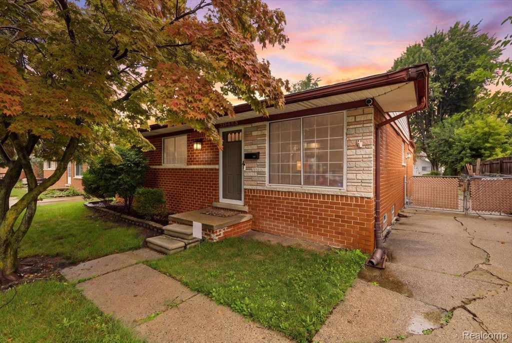 20435 Catalano Street, Clinton Twp