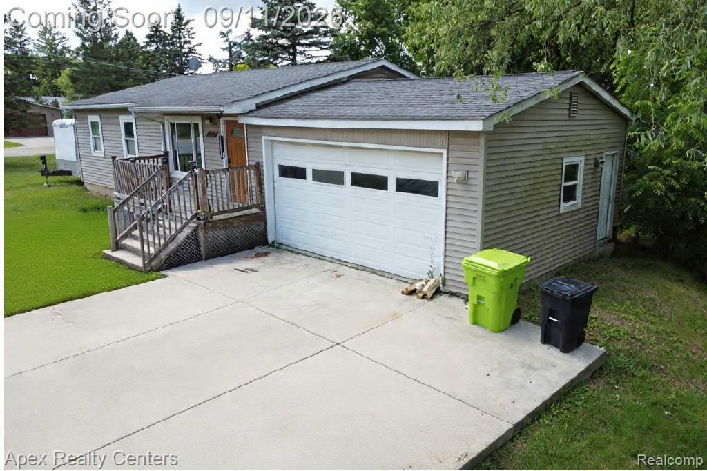 10530 Parshall Avenue, White Lake