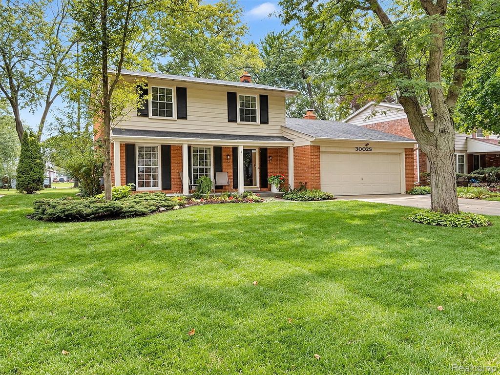 30025 Spring River Drive, Southfield