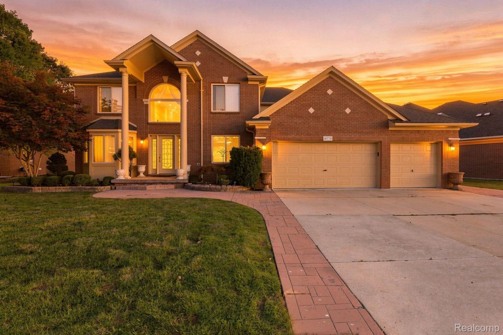 18779 Sandhurst Drive, Clinton Twp