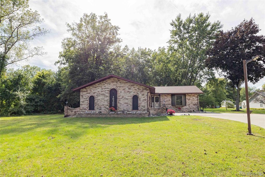 16300 Hannan Road, Romulus city