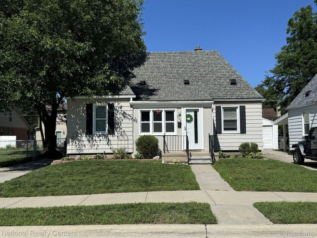2162 Homeplace Street, Dearborn