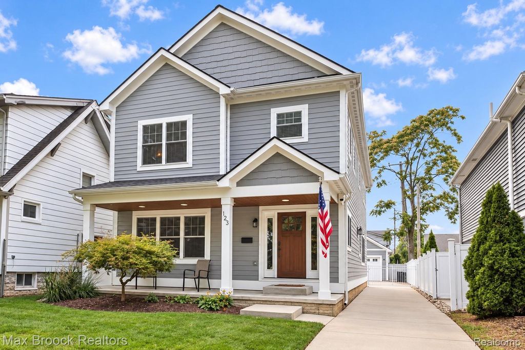 123 Potter Avenue, Royal Oak
