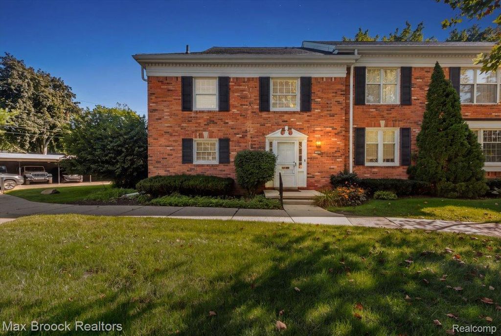 1460 Trailwood Path, Bloomfield Hills