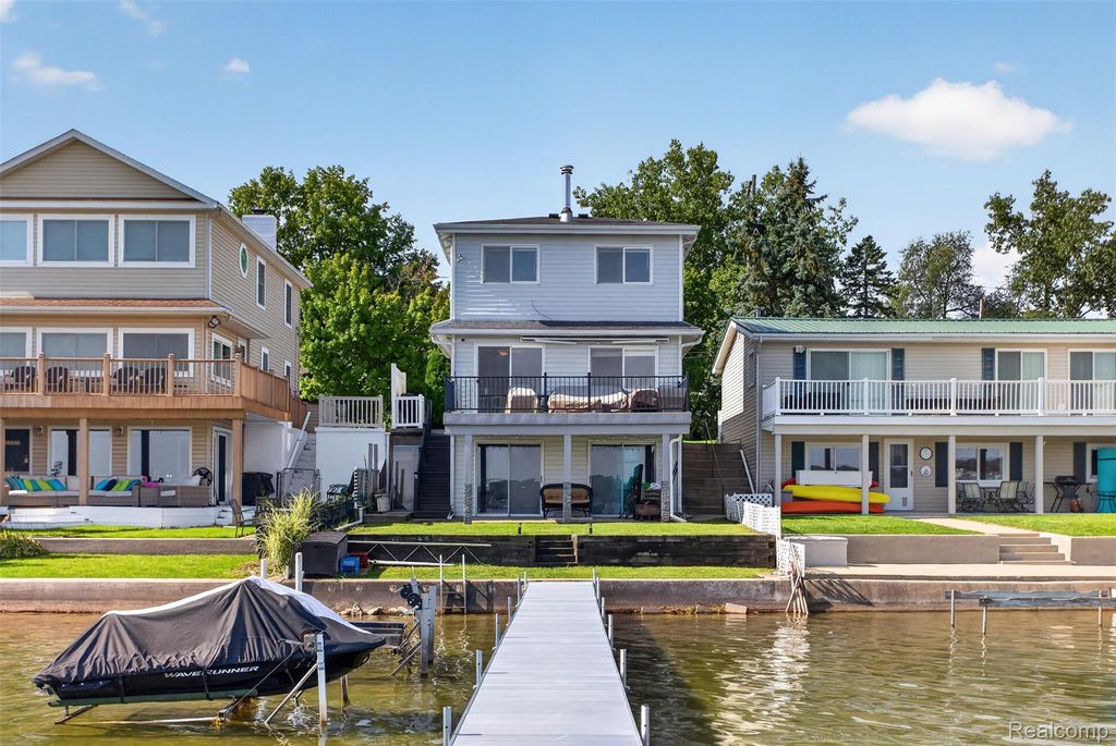 2400 Geneva Highway, Manitou Beach