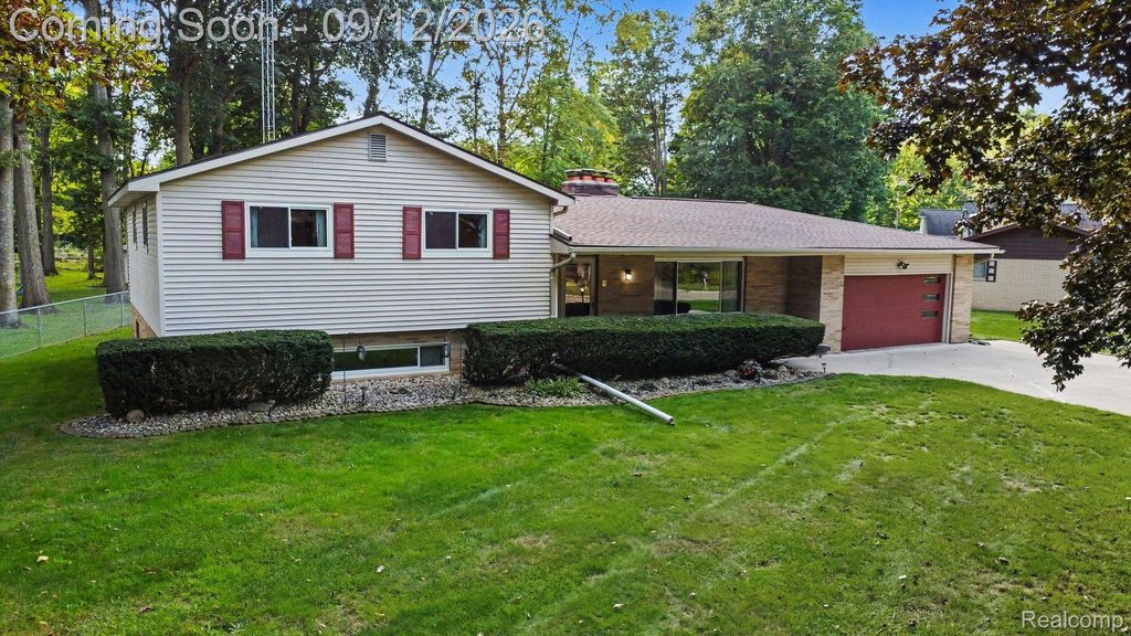 3311 Lynne Avenue, Flint