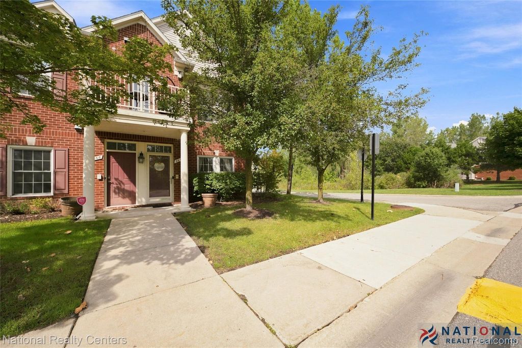 260 Cherry Stone Drive, Canton