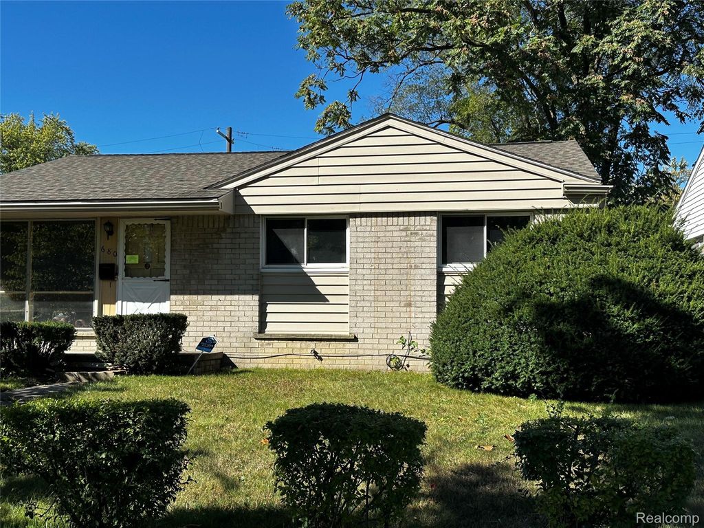 680 Eugene Street, Ypsilanti