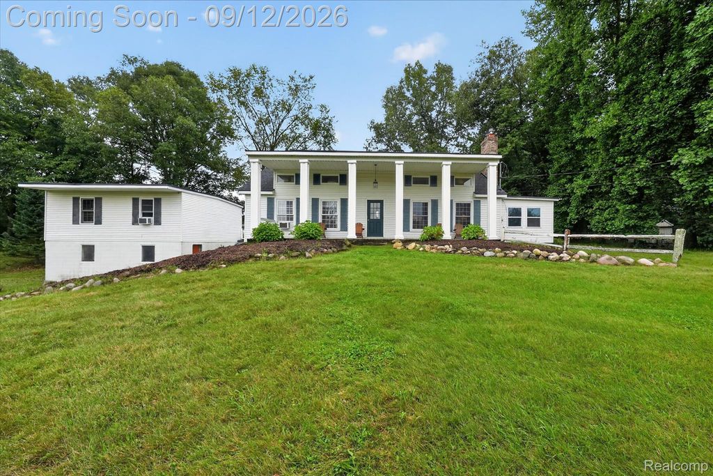 1205 W Oakwood Road, Oxford